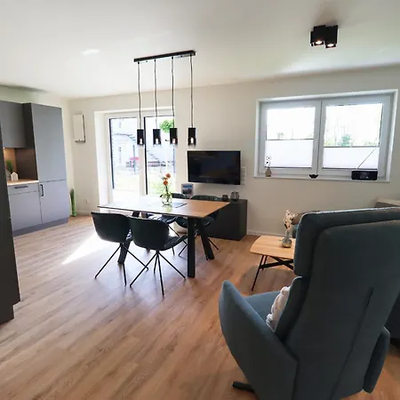 Kueste33/23 - Seestern - Exklusive Mit Sauna & Nah Am Strand! Tossens